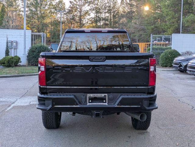 2025 Chevrolet Silverado 2500HD Custom photo