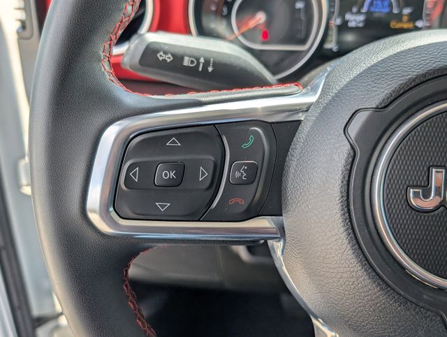 Used 2023 White Jeep Rubicon image 14