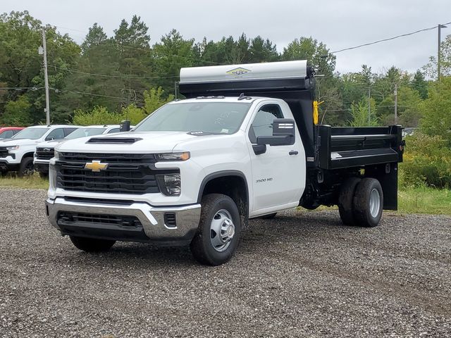 New 2026 Chevrolet Silverado 3500 - photo 2