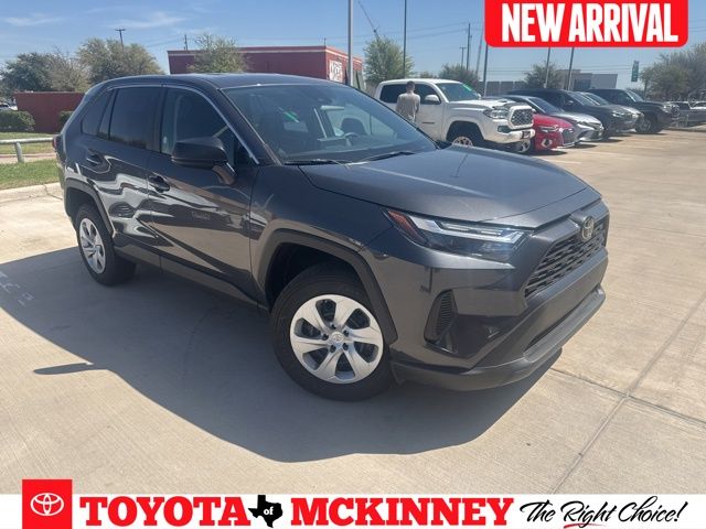 2025 Toyota RAV4 LE AWD