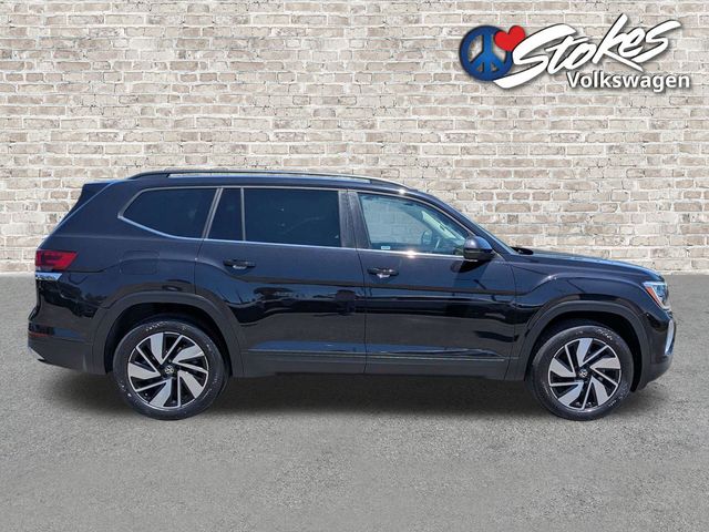 2025 Volkswagen Atlas 2.0T SE w/Technology Black at Matthews Motors of Wilmington