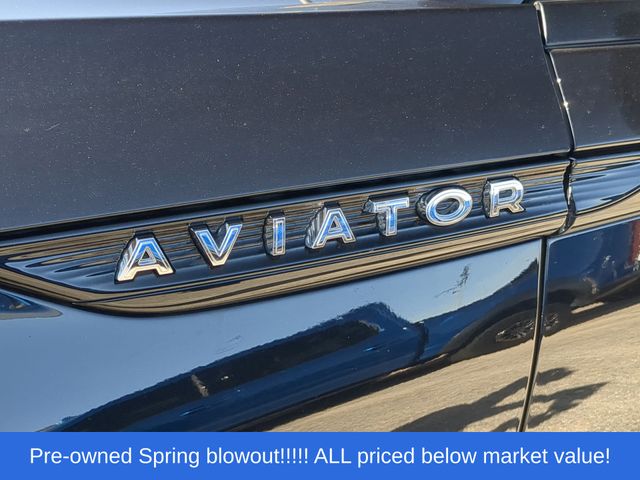 Used 2024 Black Metallic Lincoln Reserve image 11