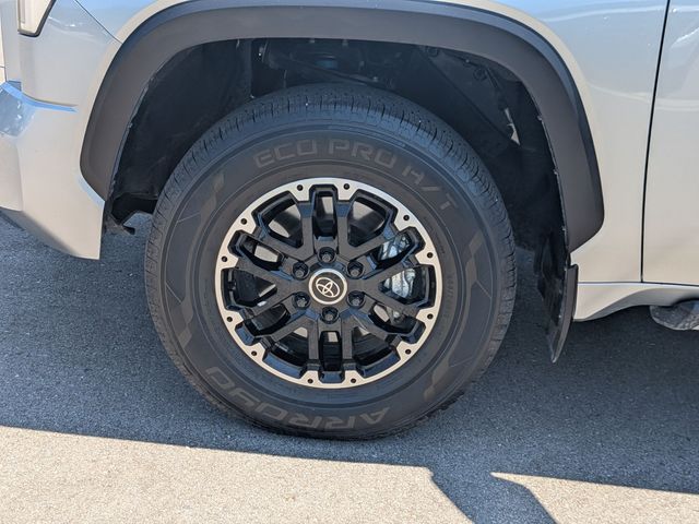 2024 Toyota Tundra - Image 32