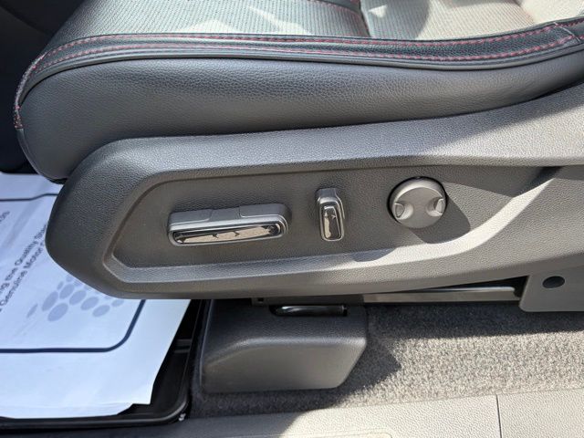 used 2025 Honda Pilot car, priced at $48,225