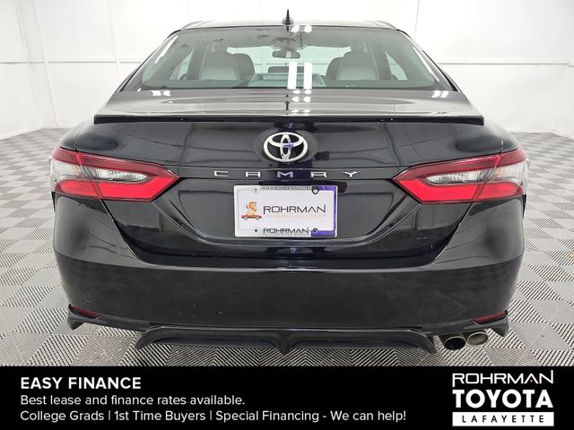 2021 Toyota Camry SE 5