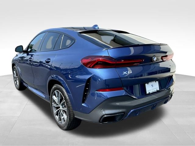 2022 BMW X6 xDrive40i 7