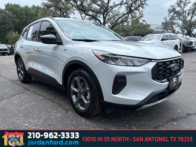 Space Silver Metallic 2025 Ford Escape SUV / Crossover Front-Wheel Drive 8-Speed Automatic