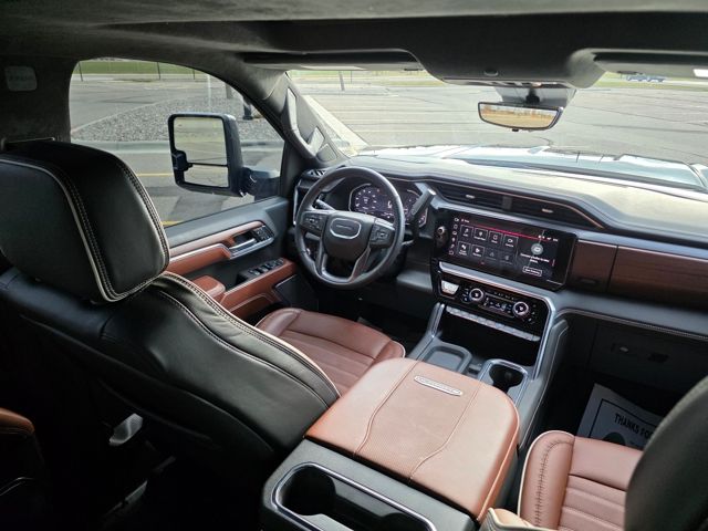2024 GMC Sierra 3500HD Denali Ultimate