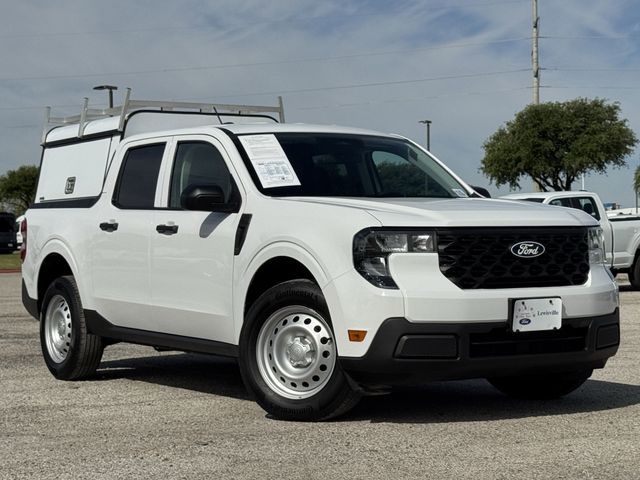 Oxford White 2025 Ford Maverick XL SuperCrew AWD Pickup Truck All-Wheel Drive 8-Speed Automatic