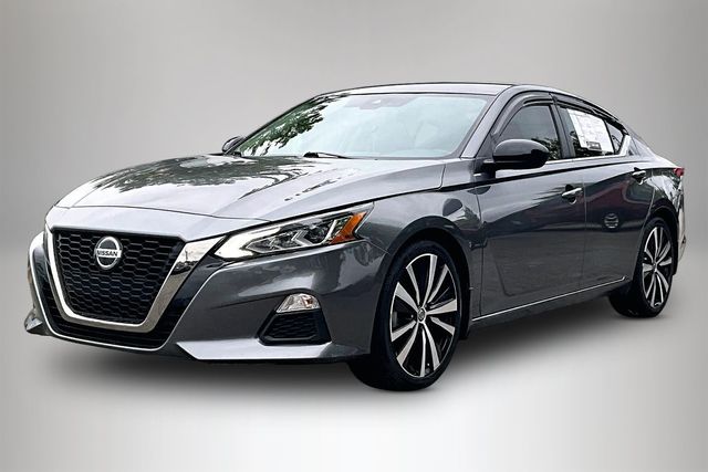 Used 2022 Nissan Altima 2.5 SR 4D Sedan