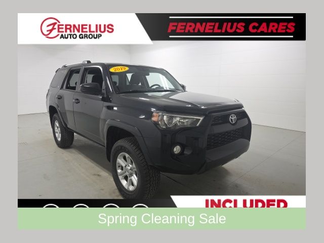 2019 Toyota 4Runner SR5 4WD