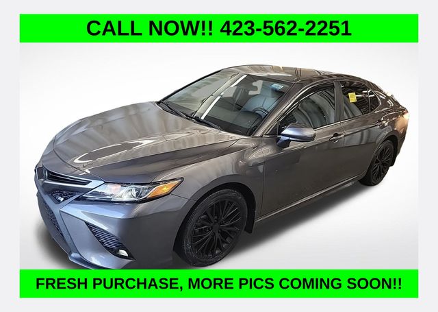 Gray 2020 Toyota Camry SE Nightshade FWD Sedan Front-Wheel Drive 8-Speed Automatic