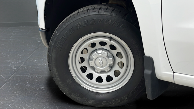 Used 2024 Summit White Chevrolet WT image 34