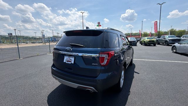2017 Ford Explorer XLT - Image 5