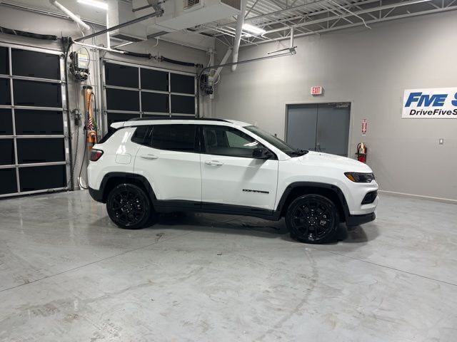 2026 Jeep Compass Latitude 4WD
