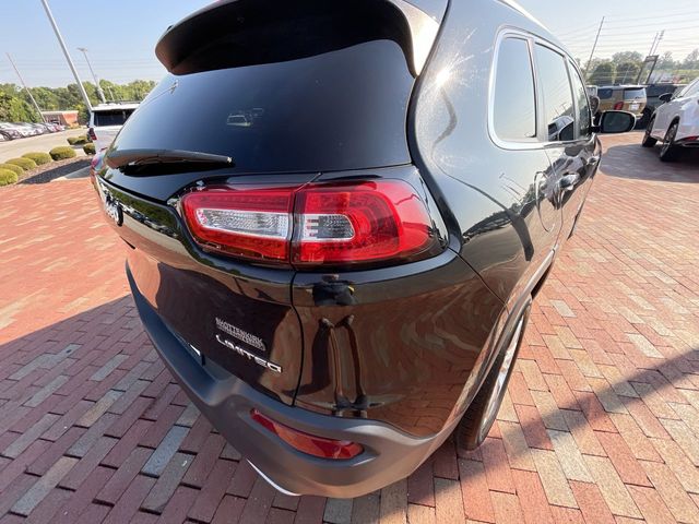 Used 2016 Jeep Cherokee SUV
