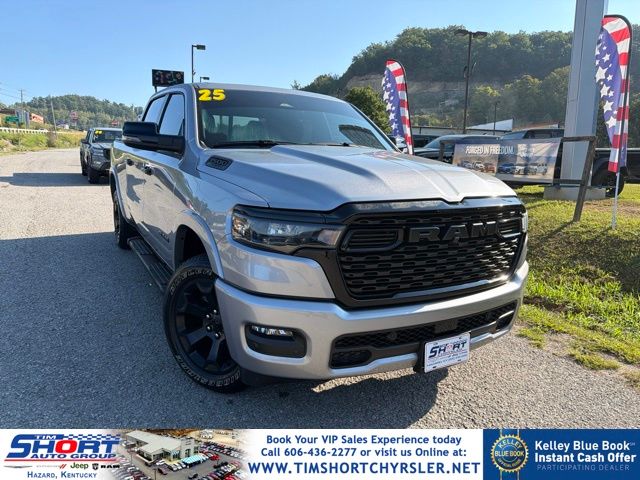  2025 RAM 1500 Big Horn Crew Cab 4WD   