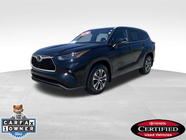 Midnight Black Metallic 2025 Toyota Highlander SUV / Crossover All-Wheel Drive 8-Speed Automatic