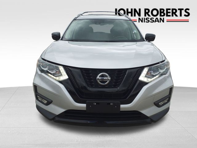 2018 Nissan Rogue SL 12