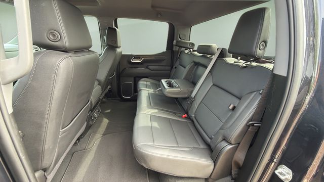 Used 2025 Silver GMC SLT image 19