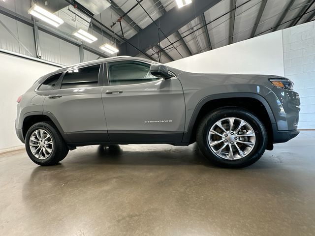 2021 Jeep Cherokee Latitude Lux Gray at Klick Lewis Buick Chevrolet