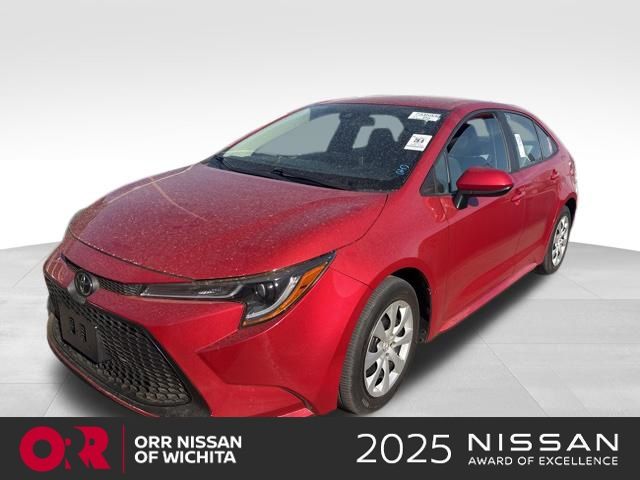 Red 2021 Toyota Corolla LE FWD Sedan Front-Wheel Drive Continuously Variable Transmission