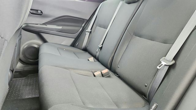 2025 Nissan Kicks Play