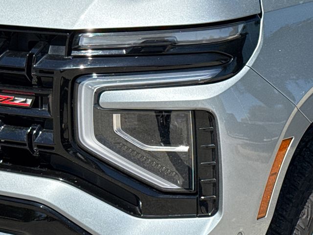 Used 2025 Gray Chevrolet Z71 image 4