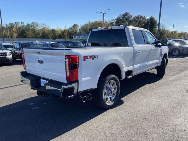 2024 Ford F-350SD Lariat 3