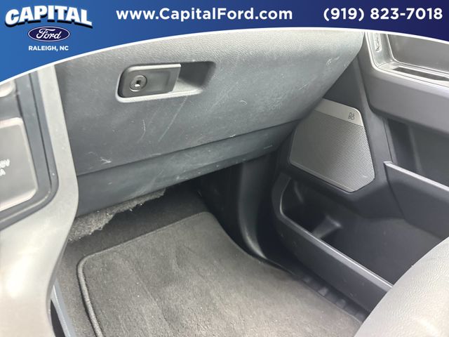 Used 2024 White Ford XLT image 27