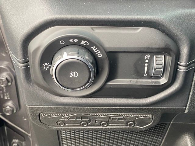 new 2026 Jeep Wrangler car, priced at $46,889