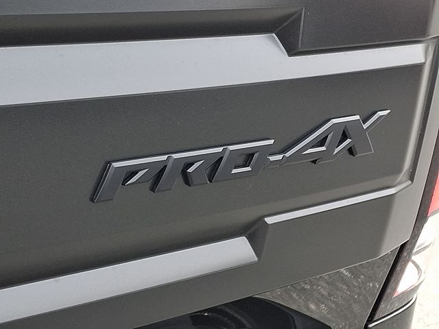 2026 Nissan Frontier PRO-4X - Photo 23