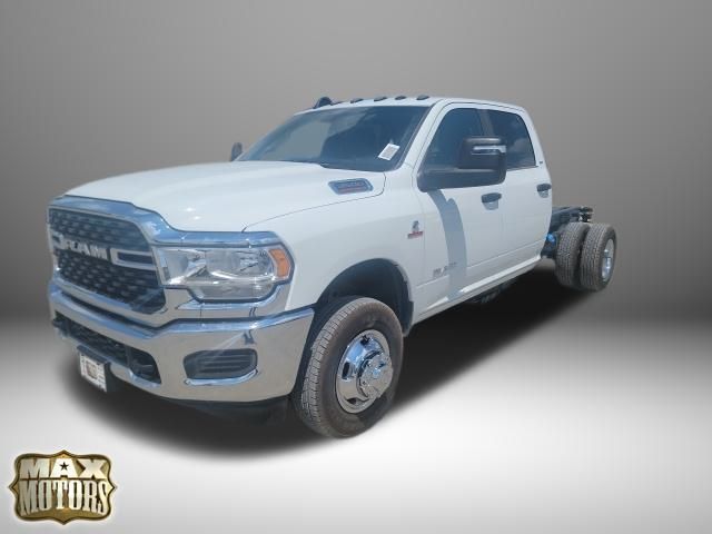 2024 Ram 3500 SLT 3