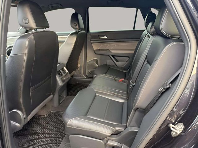 VolkswagenAtlas Cross Sport23