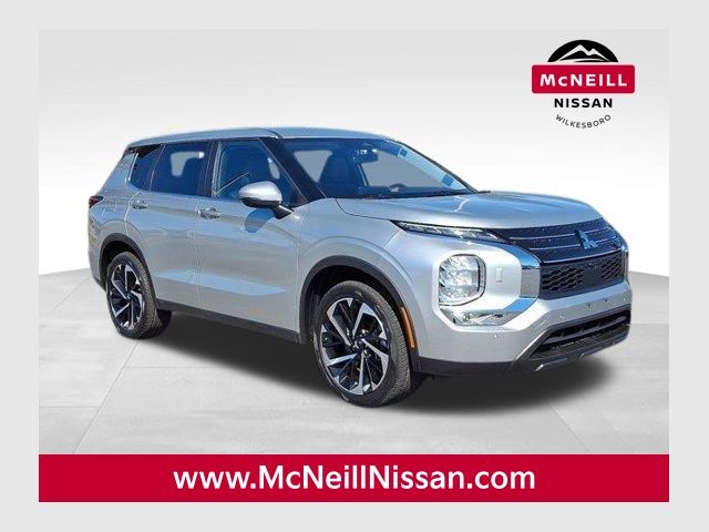 2023 Mitsubishi Outlander SE S-AWC