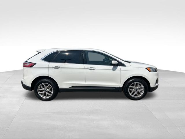 2022 Ford Edge SEL 15