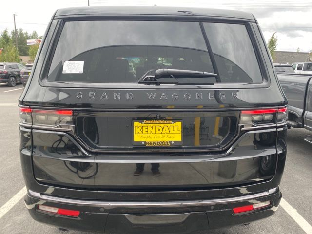 New 2024 Diamond Black Jeep Series II image 4