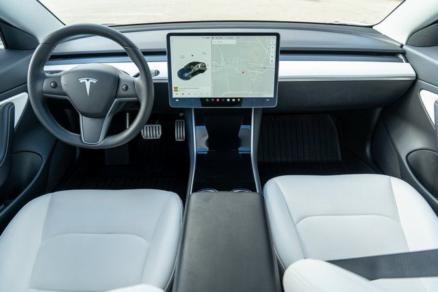 2020 Tesla Model 3 Performance 14