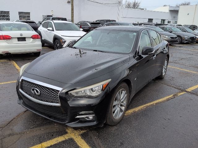 2015 INFINITI Q50 Premium