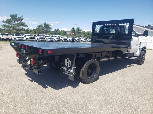 New 2024 Chevrolet Silverado 5500 - photo 2