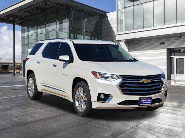 2018 Iridescent Pearl Tricoat Chevrolet Traverse High Country AWD SUV