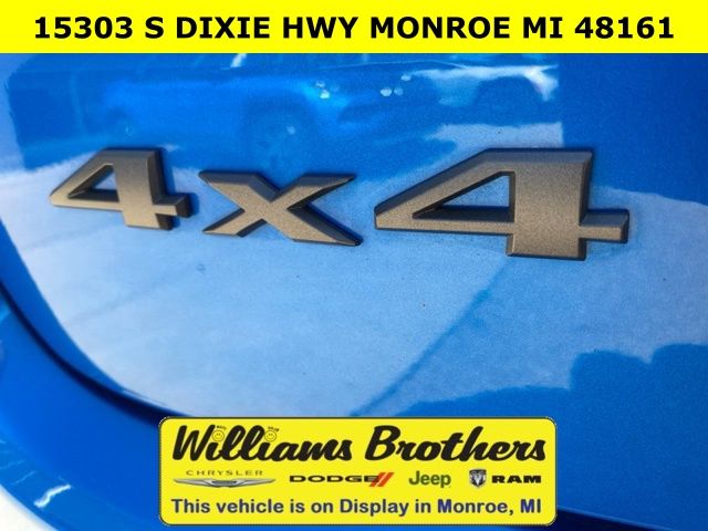 2022 Jeep Compass Trailhawk - Laser Blue Pearlcoat exterior view 11