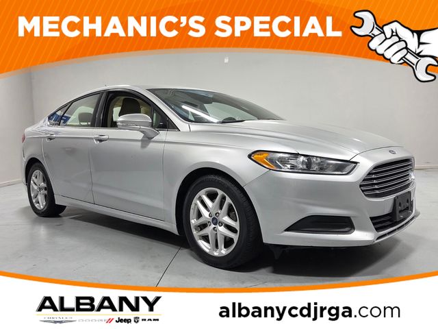 Ingot Silver 2015 Ford Fusion SE Sedan Front-Wheel Drive 6-Speed Automatic