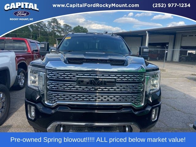 2022 GMC Sierra 4WD Crew Cab Standard Box Denali's photo