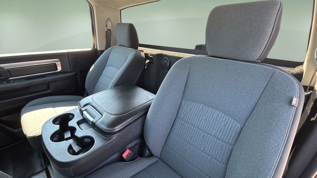 Used 2022 White Ram Tradesman image 19