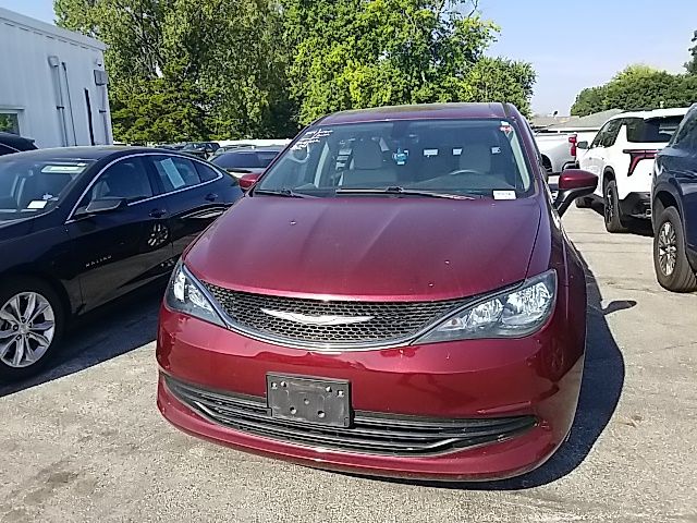 Used 2017 Chrysler Pacifica Van
