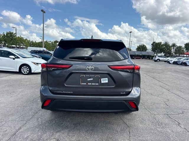 2023 Toyota Highlander - $30,888