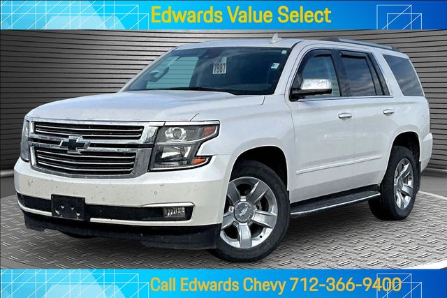 White (Iridescent Pearl Tricoat) 2017 Chevrolet Tahoe SUV / Crossover Four-Wheel Drive 6-Speed Automatic Overdrive