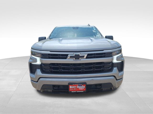 Used 2025 Gray Chevrolet RST image 2