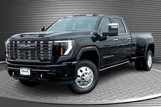 Onyx Black 2026 GMC Sierra 3500HD Denali Ultimate Crew Cab 4WD Pickup Truck Four-Wheel Drive Automatic